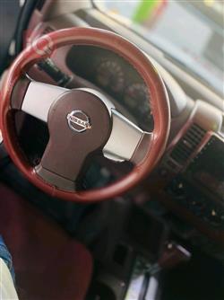 نيسان نافارا